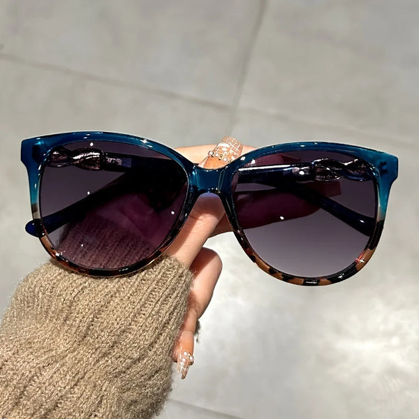 Women's Cat Eye Sunglasses UV400 Retro Butterfly Fashion